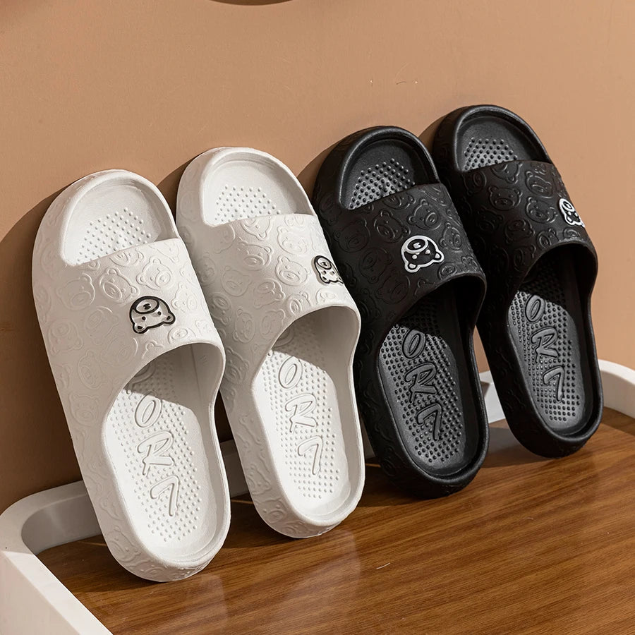 Men's Slippers Summer Cartoon Bear Indoor Soft Thick Sole Anti Slip Women Exquisite Slides Bathroom  Beach Outdoor Shoes Couple