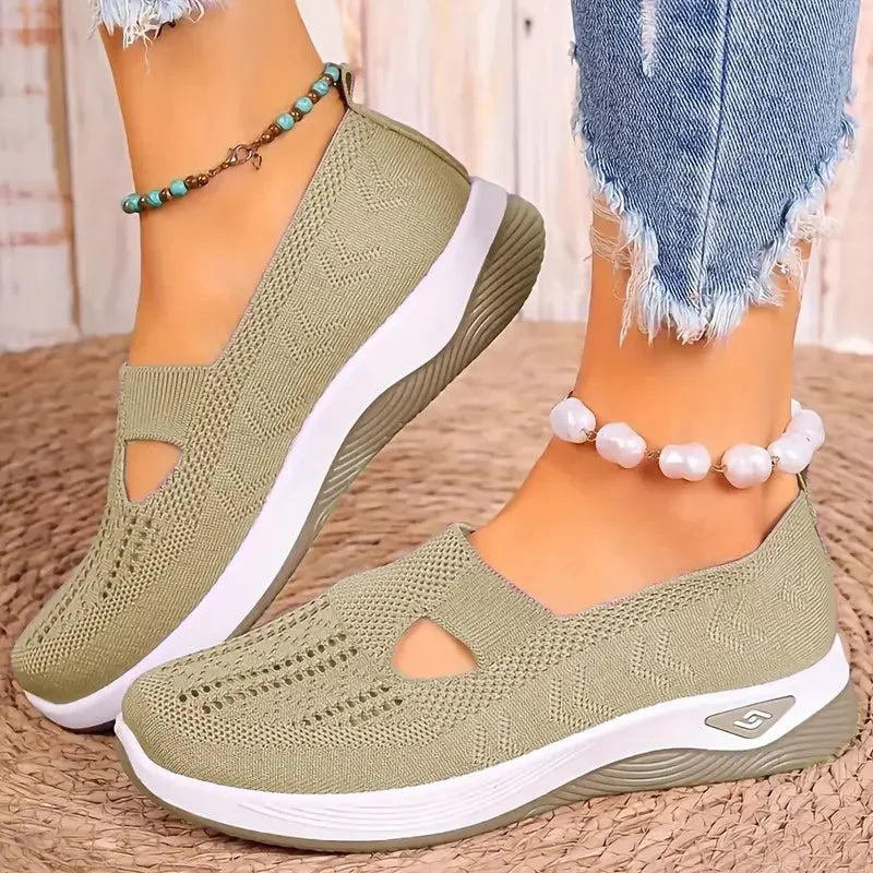 Women's Solid Color Breathable Sneakers, Soft Sole Lightweight Slip On Walking Shoes, Low-top Knitted Casual Shoes