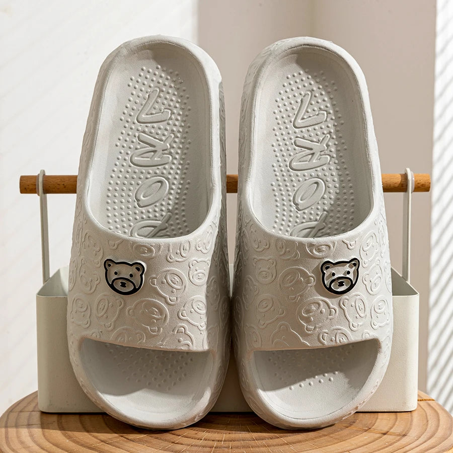 Men's Slippers Summer Cartoon Bear Indoor Soft Thick Sole Anti Slip Women Exquisite Slides Bathroom  Beach Outdoor Shoes Couple