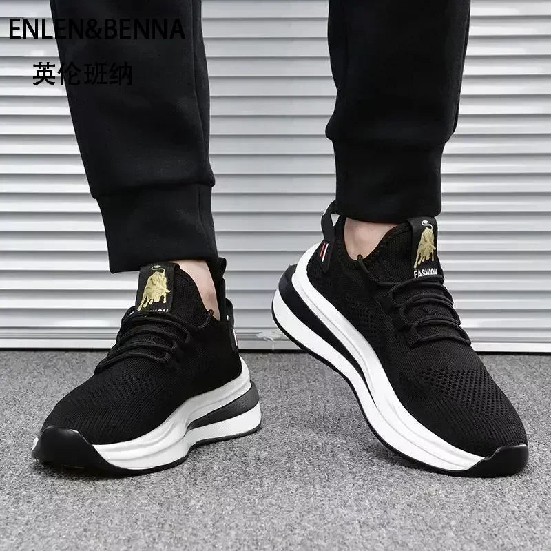 Men's Sports and Casual Shoes Summer Fashion New Shoes Round Toe Black Spring Men's Shoes Spring/Autumn